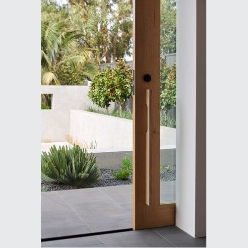 Bodo - Timber Door Handle - SDH008c