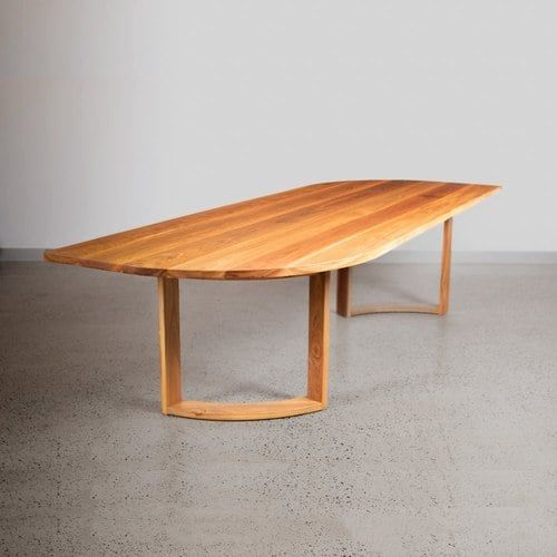 The Bellamy Dining Table