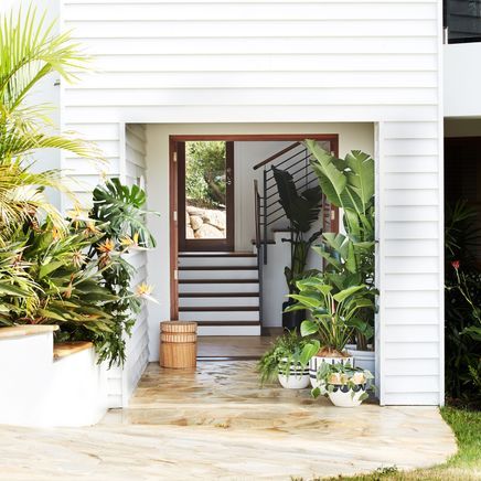 The transformation of a dated home into a serene retreat in the Byron Bay hinterland