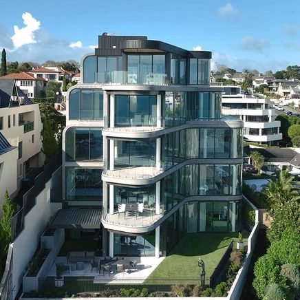 The Auckland apartments using curved glass to exude modern luxury