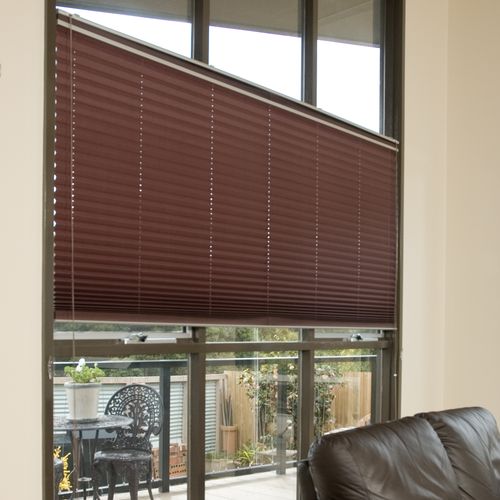 Triangle Horizontal Top Pleated Blind | Pleated Blinds