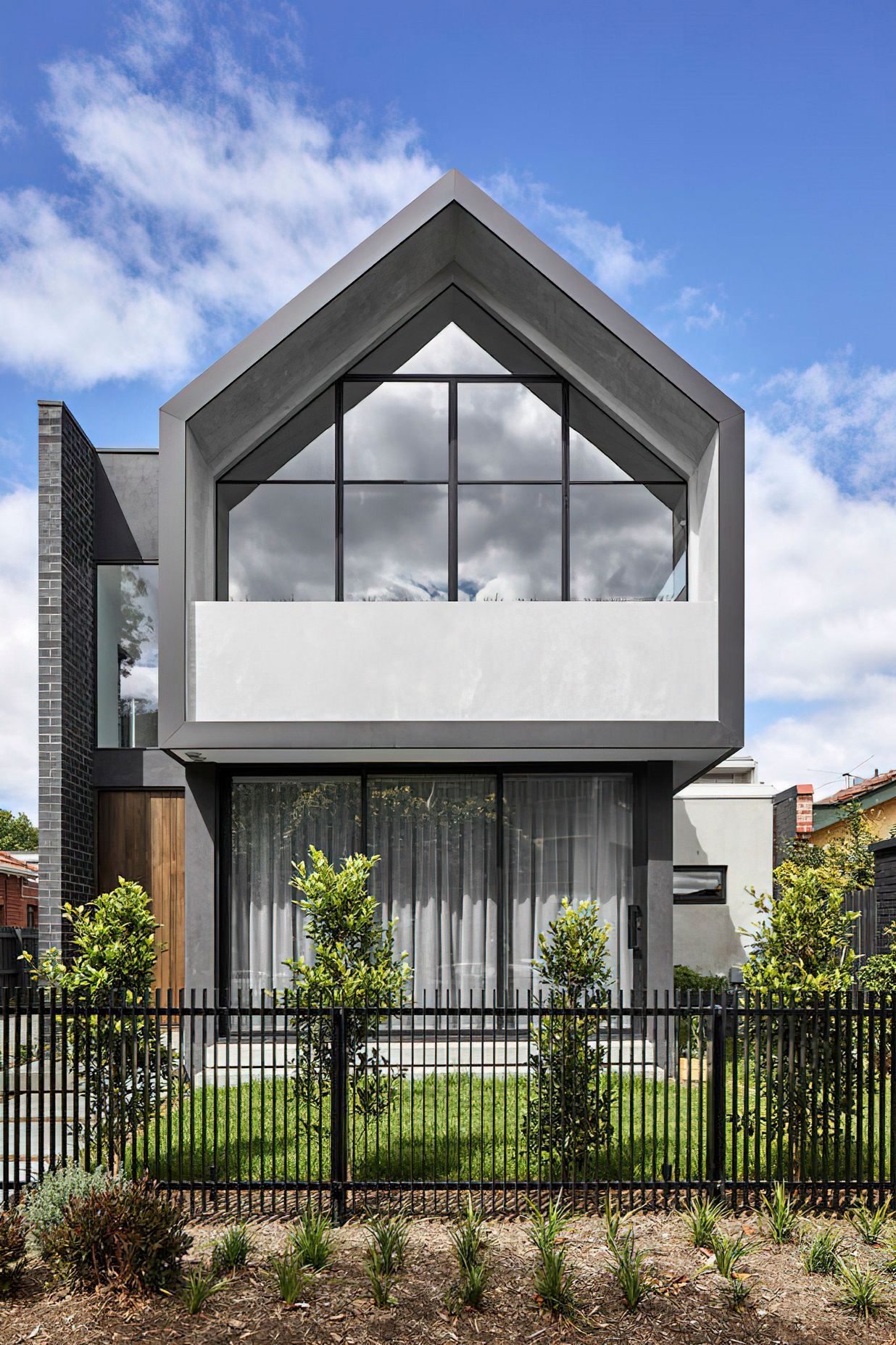 Elwood Residence by Adele Bates Design | ArchiPro AU