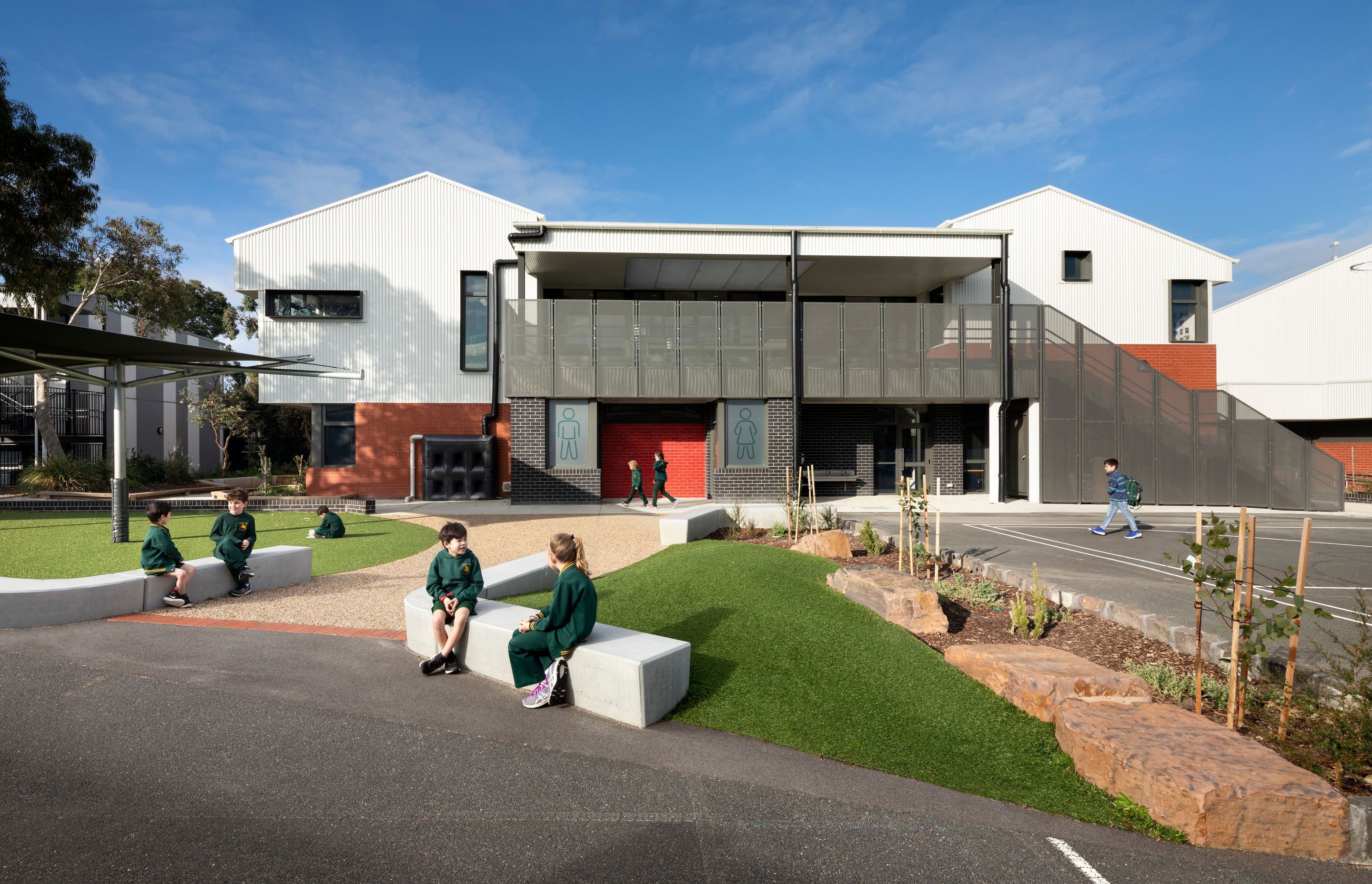 Sandringham East Primary School by ClarkeHopkinsClarke | ArchiPro AU