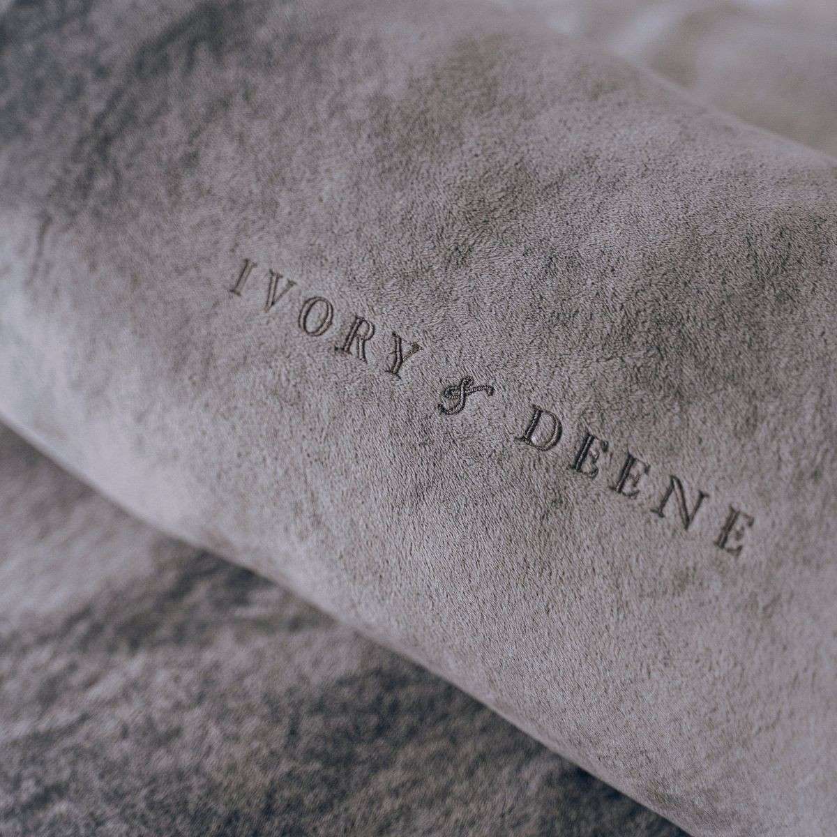 DreamPod Bean Bag - Navy Sensory Foam Filling Included – Ivory & Deene