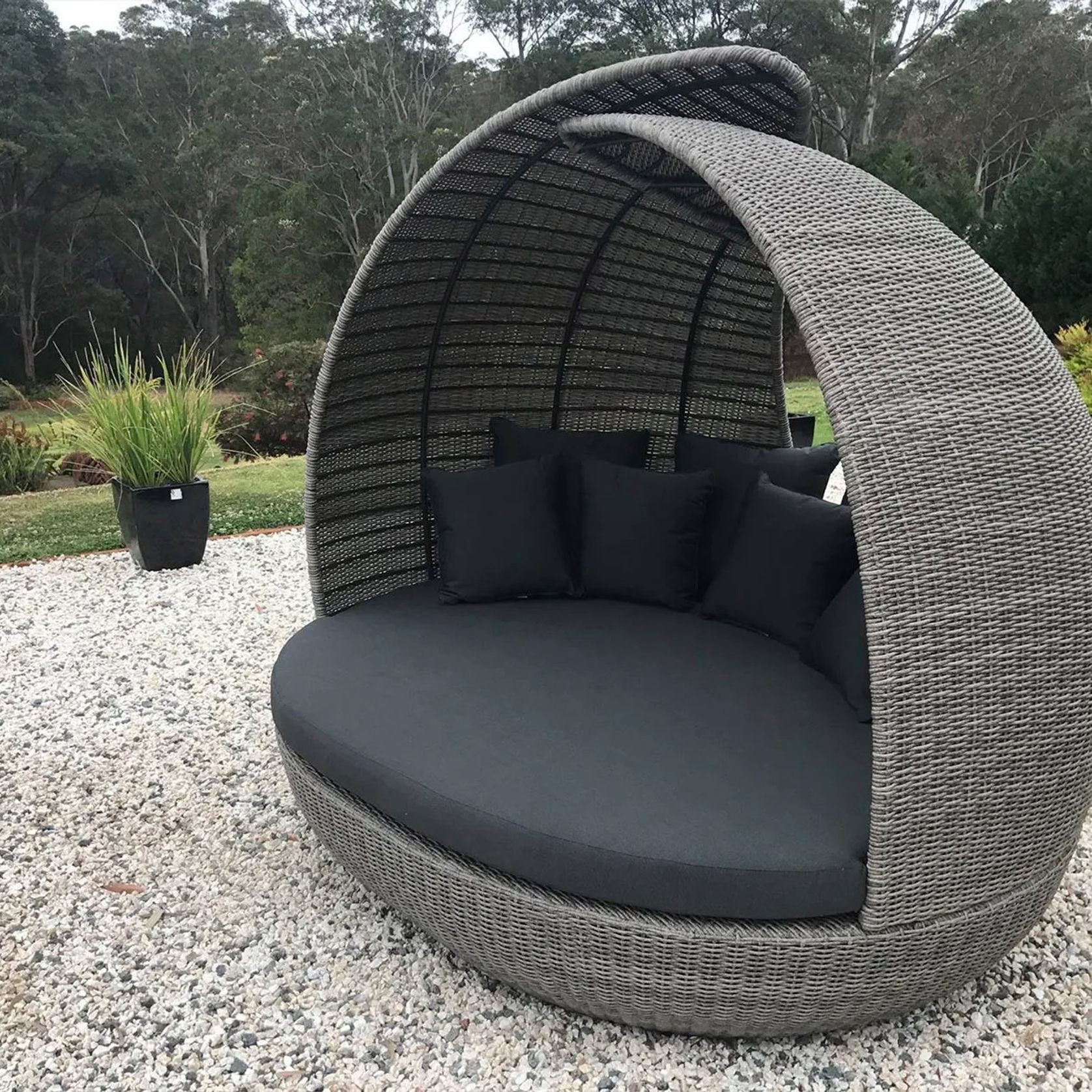 Lotus Wicker Daybed gallery detail image