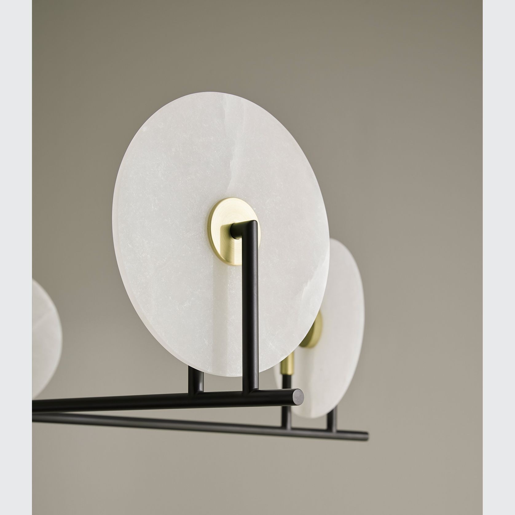 Erto 5 Pendant Light by Aromas gallery detail image