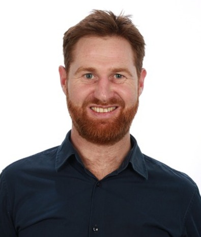 Michael Holmes