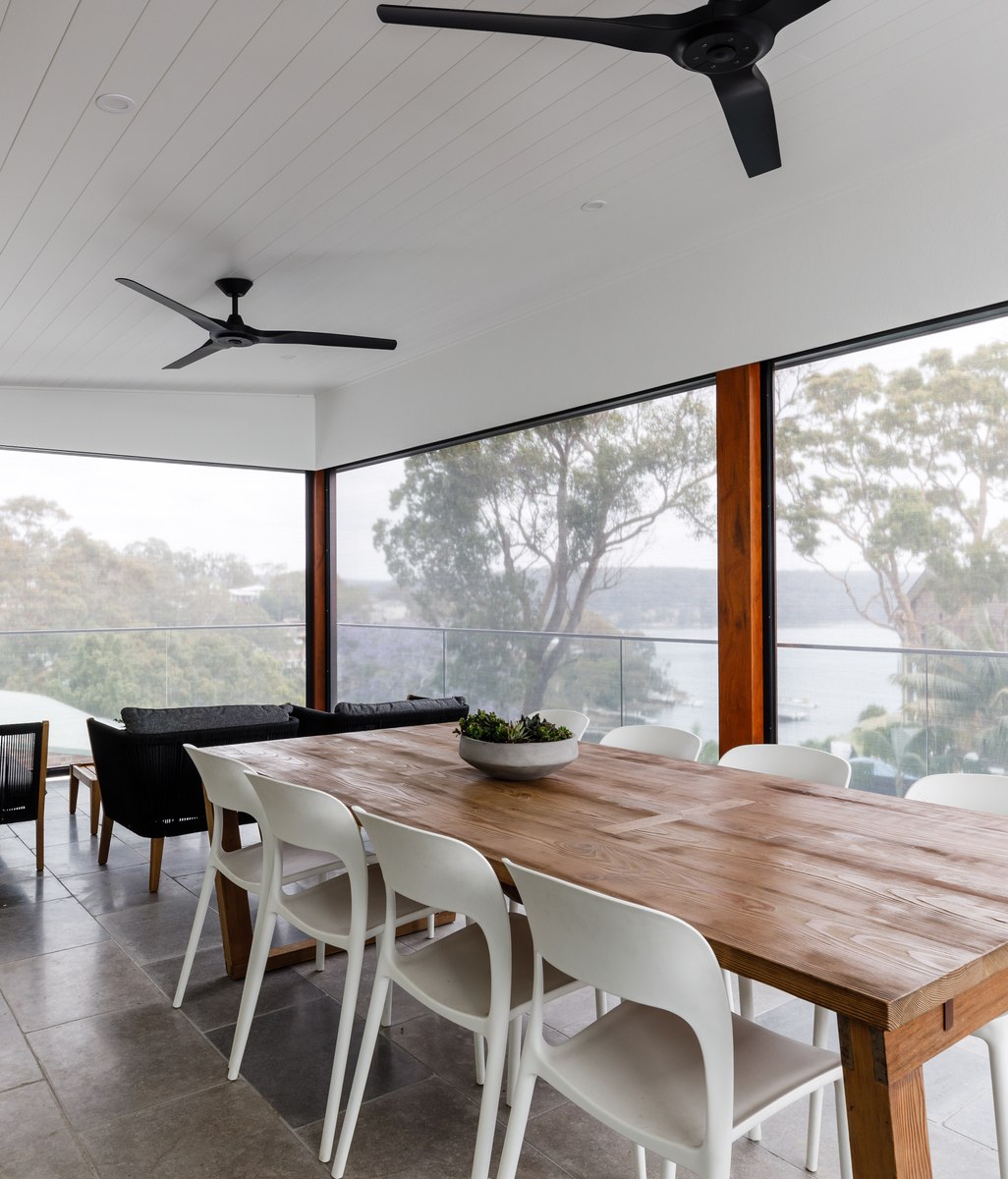 The ultimate fixed screen solution for outdoor comfort, durability & design
