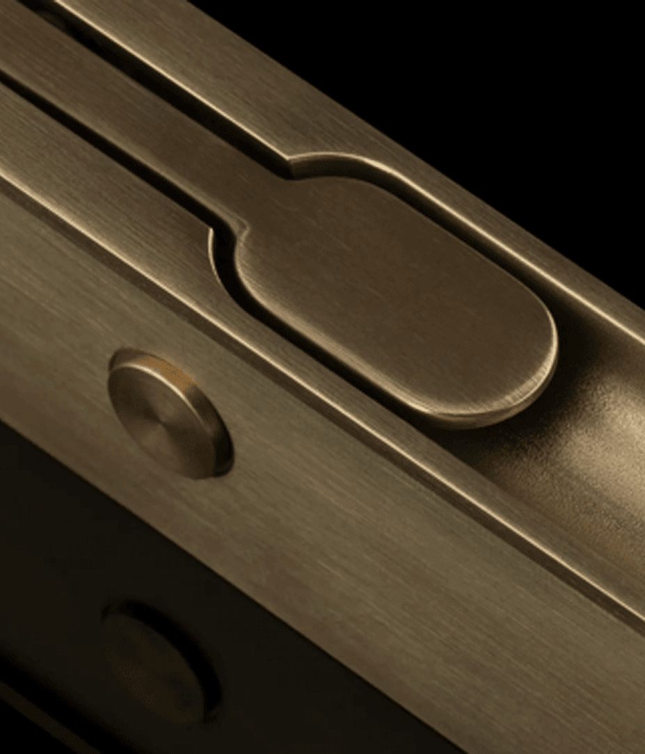 The architecture of detail. Introducing the new flush bolt by Joseph Giles
