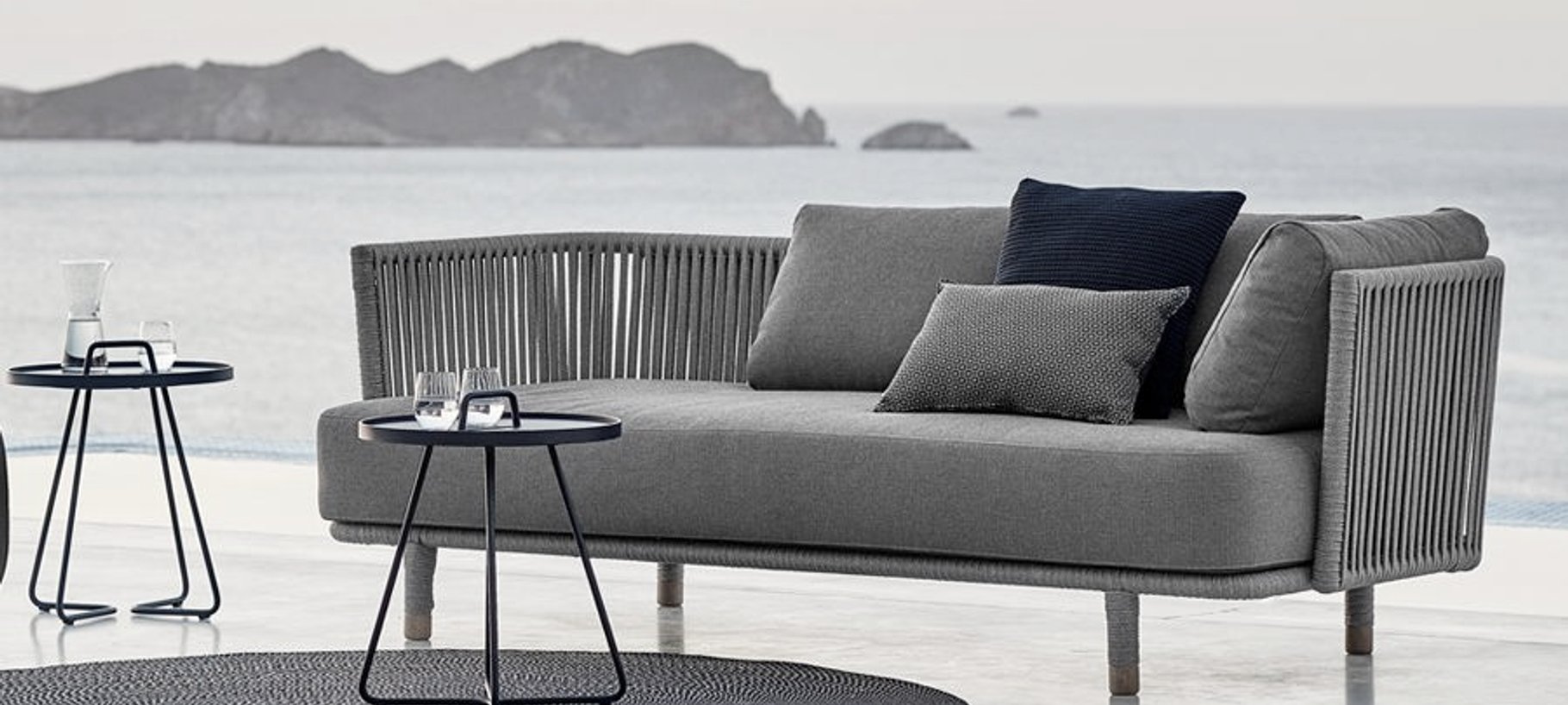 How To Match Cushions to Your Sofa A Style Guide