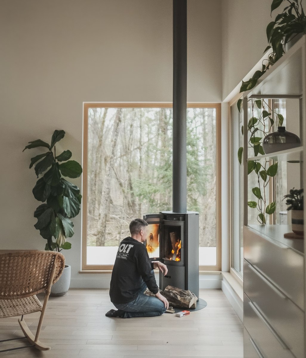 A Guide to Common Fireplace Challenges (and How to Solve Them)