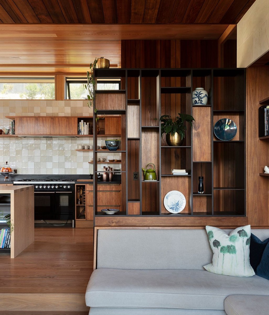 5 strategies architects use to define space in an open plan home