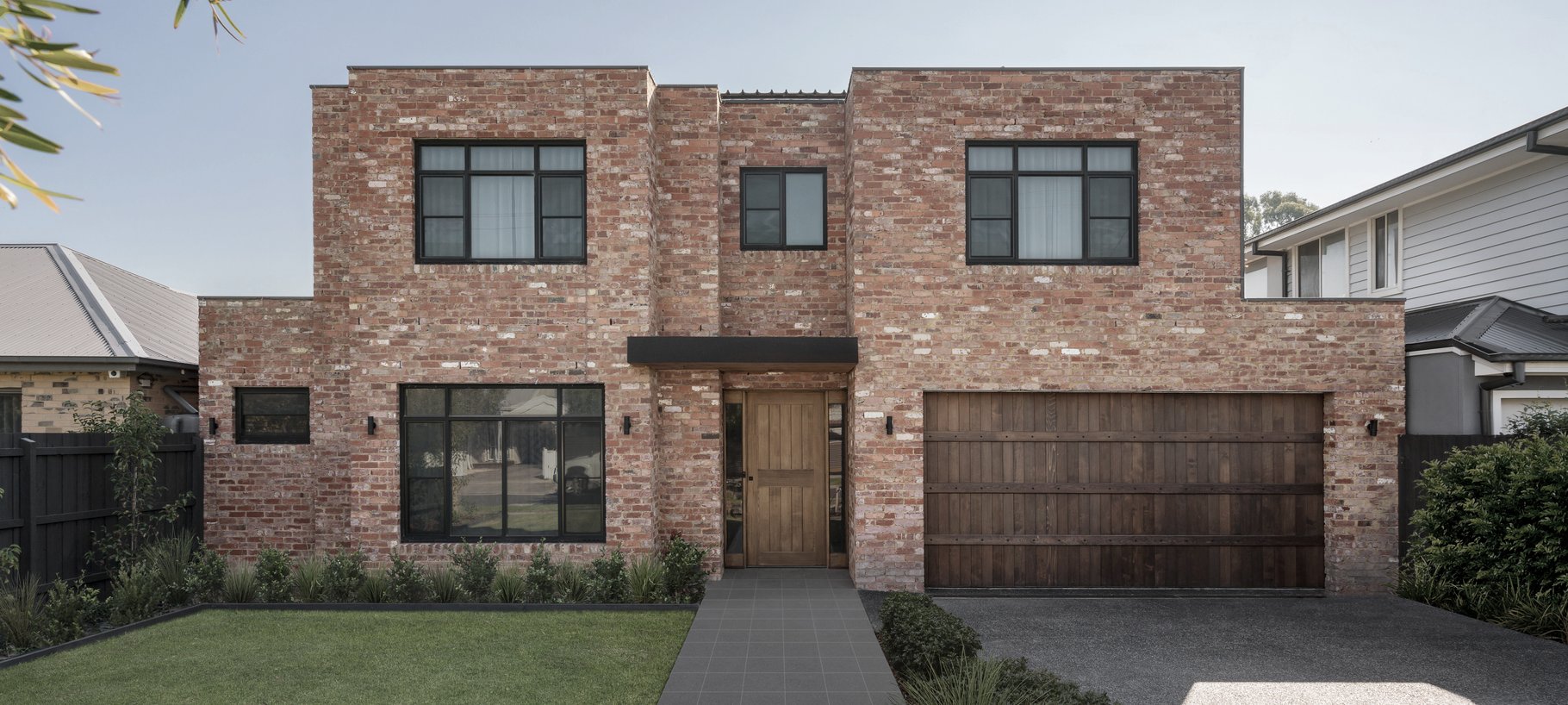 Weatherboard vs. brick a look at the pros and cons of each