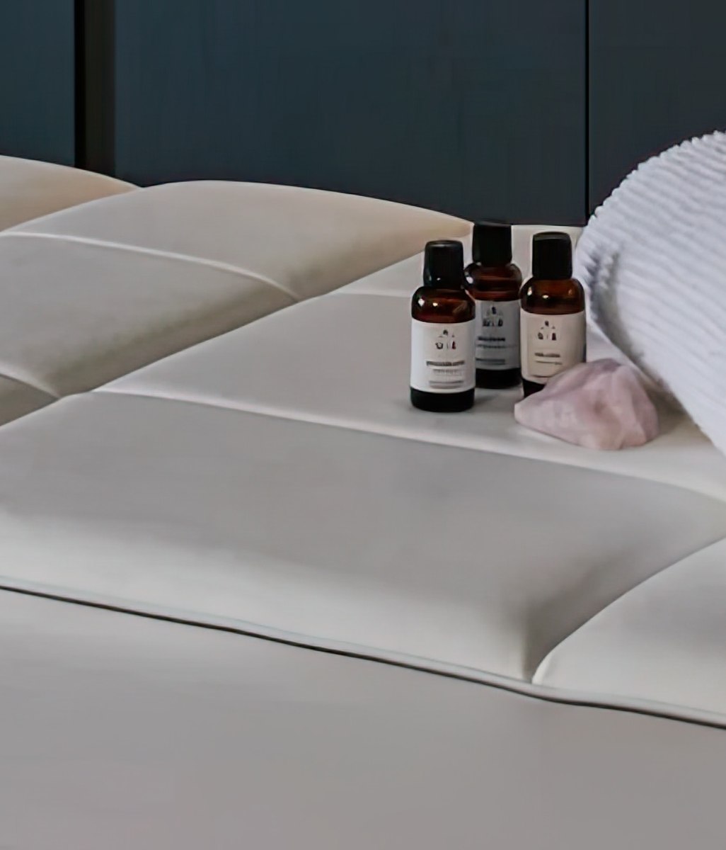 4 Ways to Fold Towels like a 5 Star Hotel