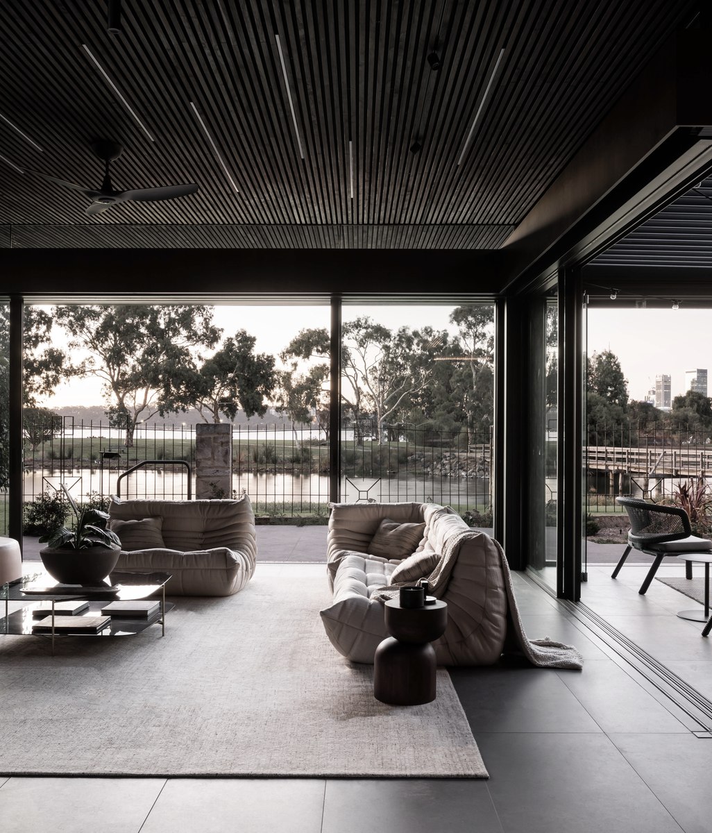 A Japanese-inspired city retreat designed for easy living