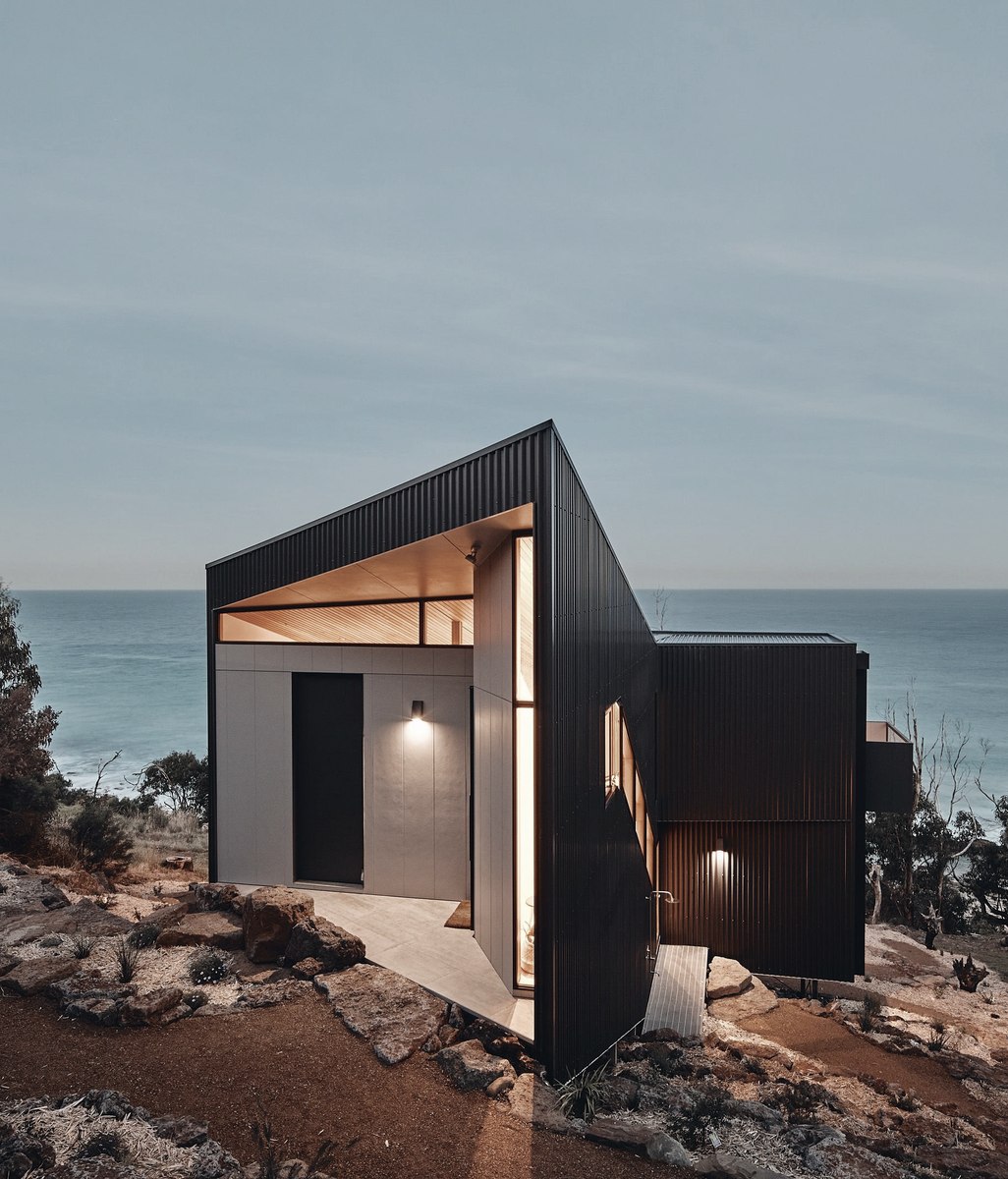 For the creative, low-maintenance dwelling, steel is the material of choice