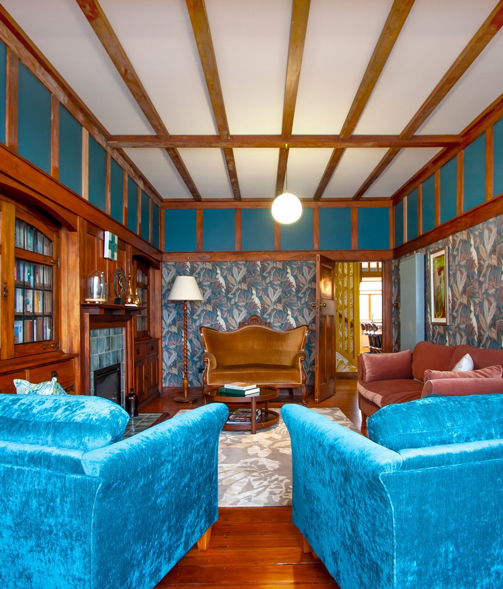 How to Make Your Construction Project Pop with the Right Paint Finishes