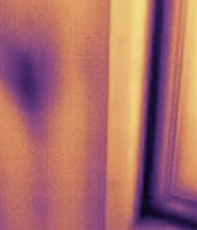 How heat flows through walls