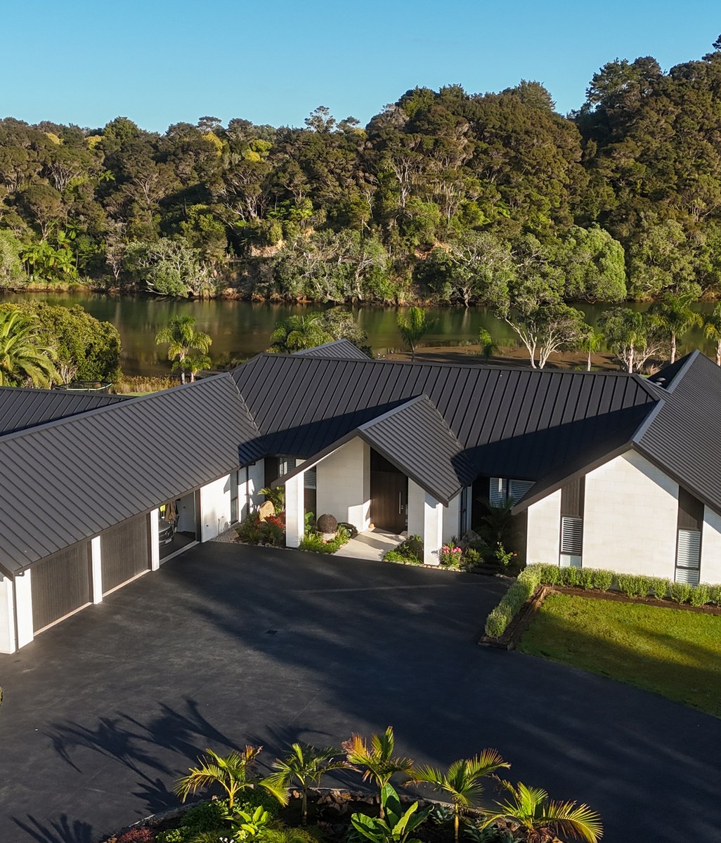 Timeless Stonework in the Far North: An Oamaru Stone Masterpiece