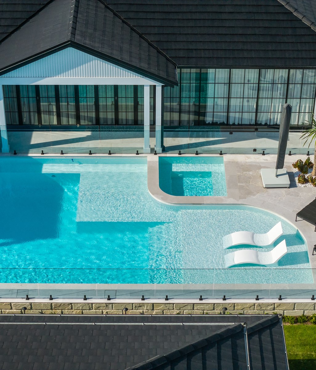 Luna Chiaro Limestone Crazy Paving: A Natural Choice for Outdoor Living
