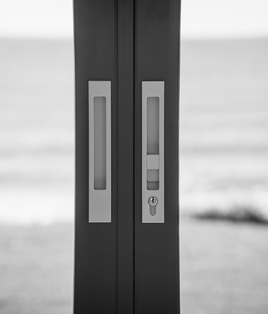 Zebratti Flush Locks