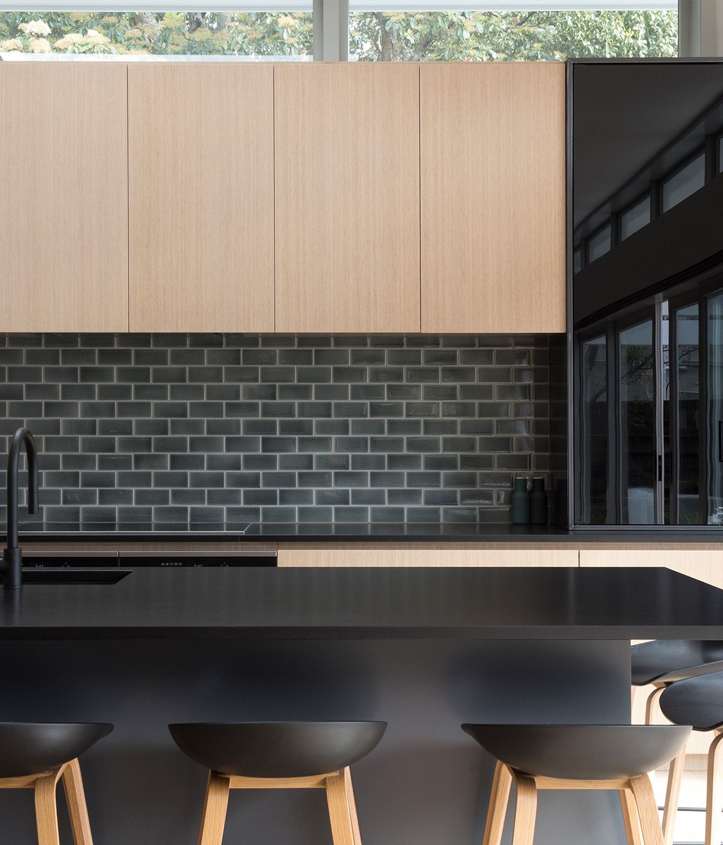 Light and Dark Kitchen Design
