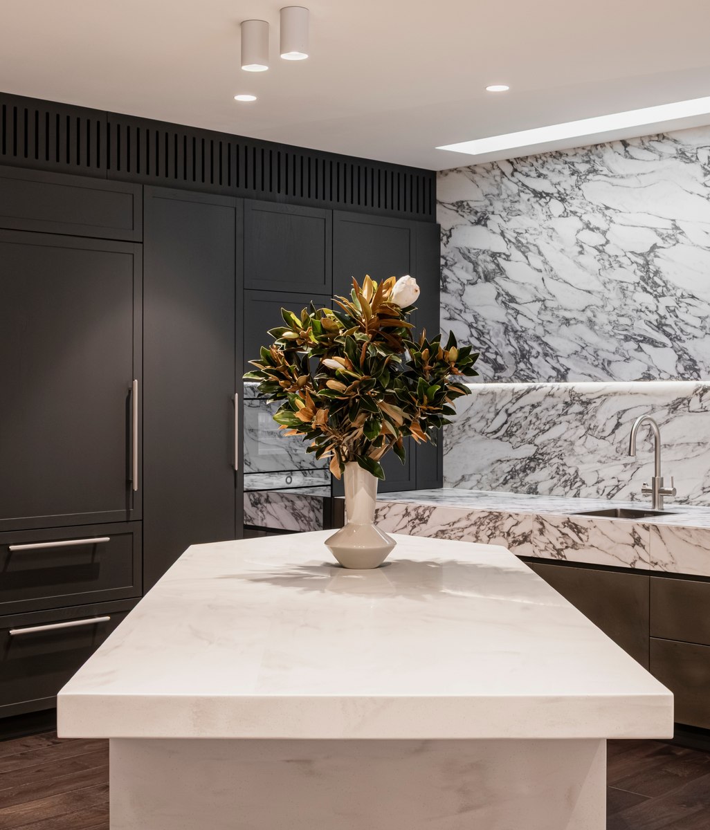 Elevating Contemporary Interiors with Sustainability and Versatility