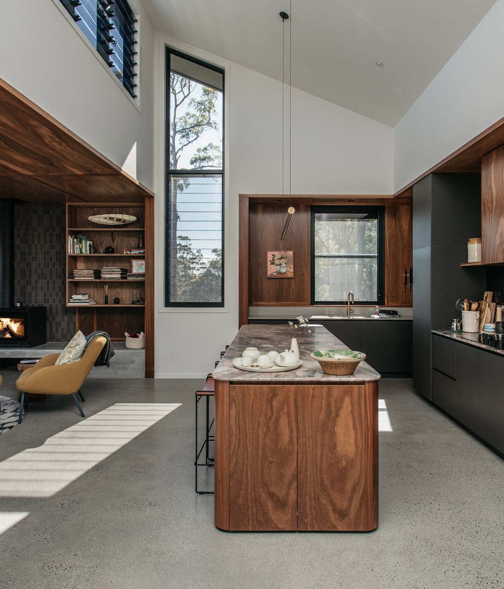 Legacy House by Jessica Hardwick Architecture: A Fire That Earns Its Place