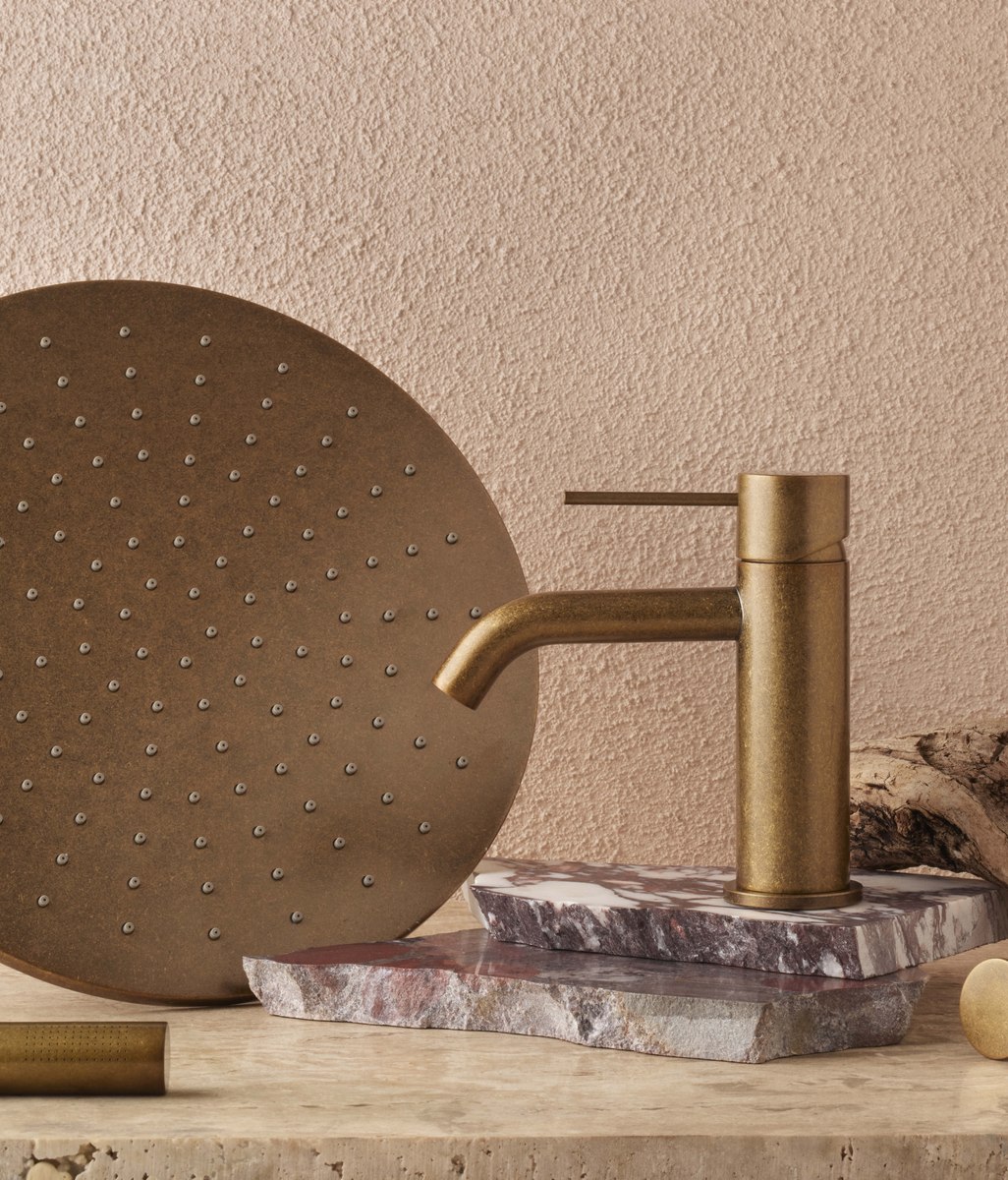 Introducing Nero’s New Finishes: Rome Bronze & Tumbled Antique Brass