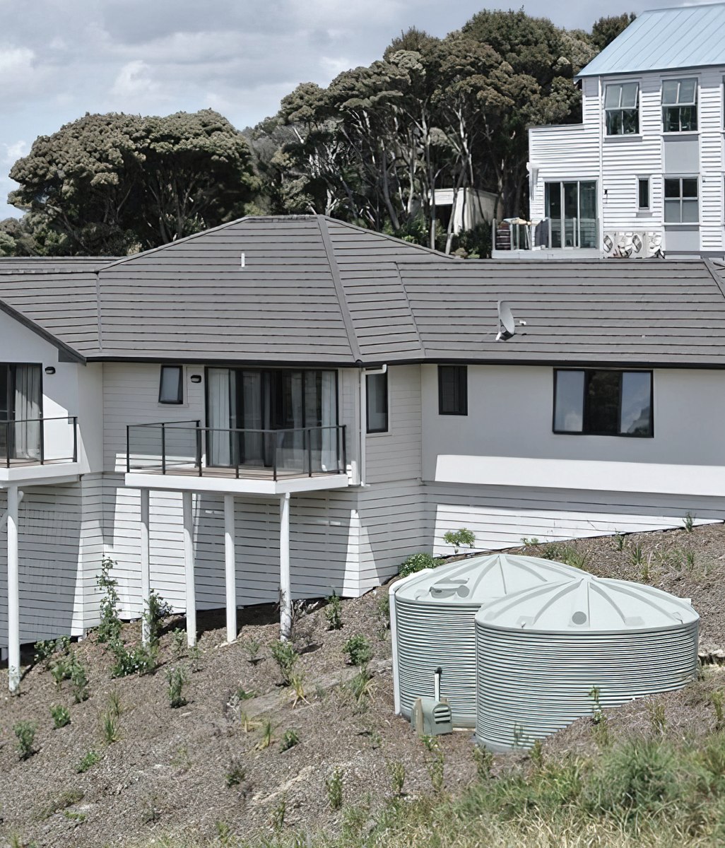 What Type Of Water Storage Tank Is Better: Plastic or Concrete?