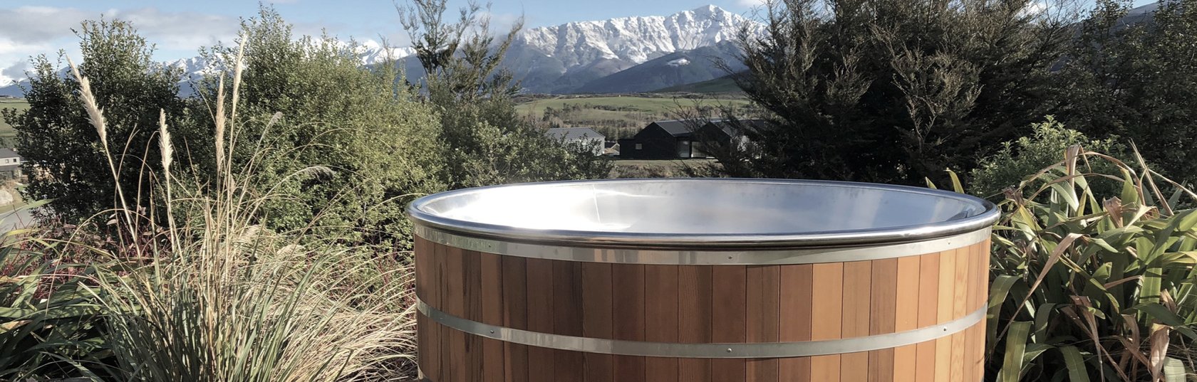 Wood Fired Hot Tubs vs. Electric: What’s the Difference? | Stoked Hot Tubs