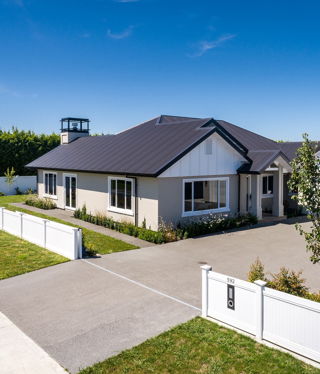Contemporary Cottage - Where Architecture Meets Ease