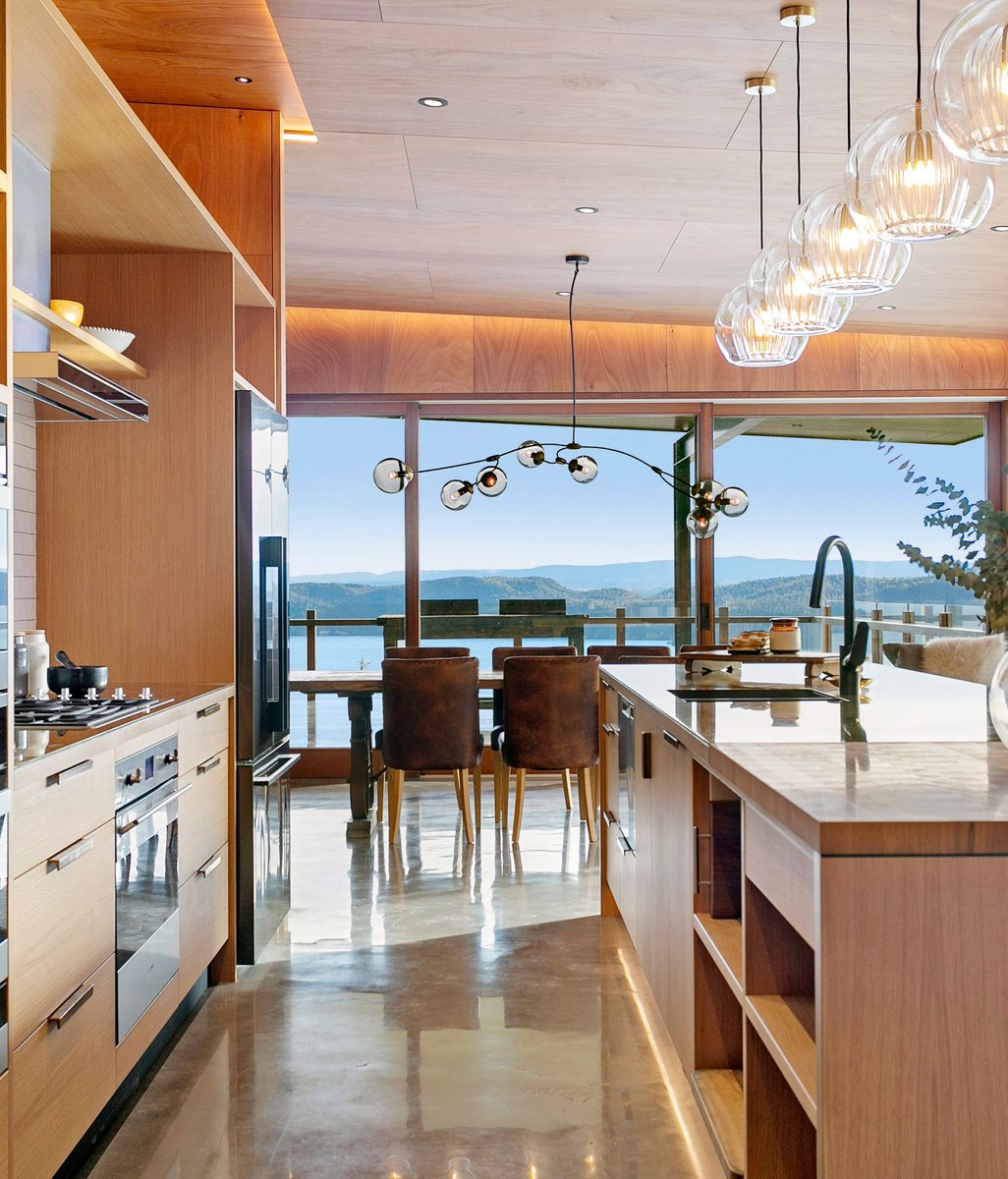 Plywood: A Sustainable Material with a Natural Look