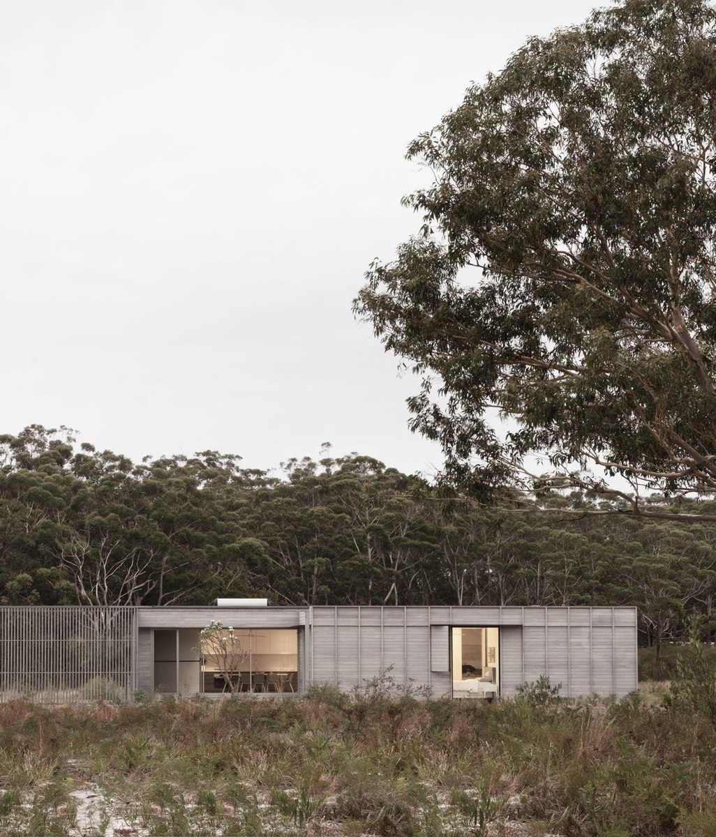 Courtyard House at Mungo Brush/CHROFI