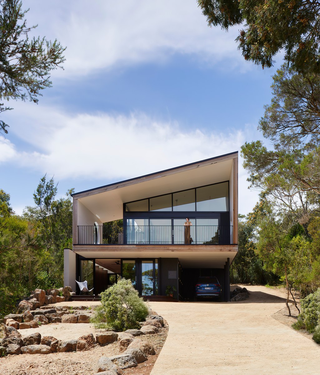 A Mornington Peninsula retreat inspired by its natural environment