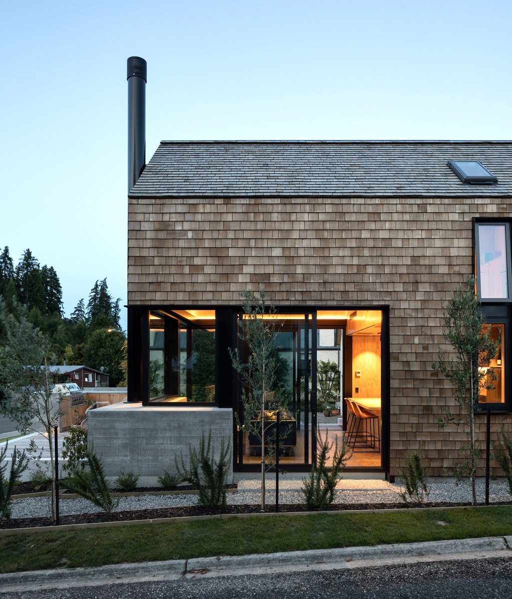 Head-to-toe cedar shingles for a delightful Wanaka family home