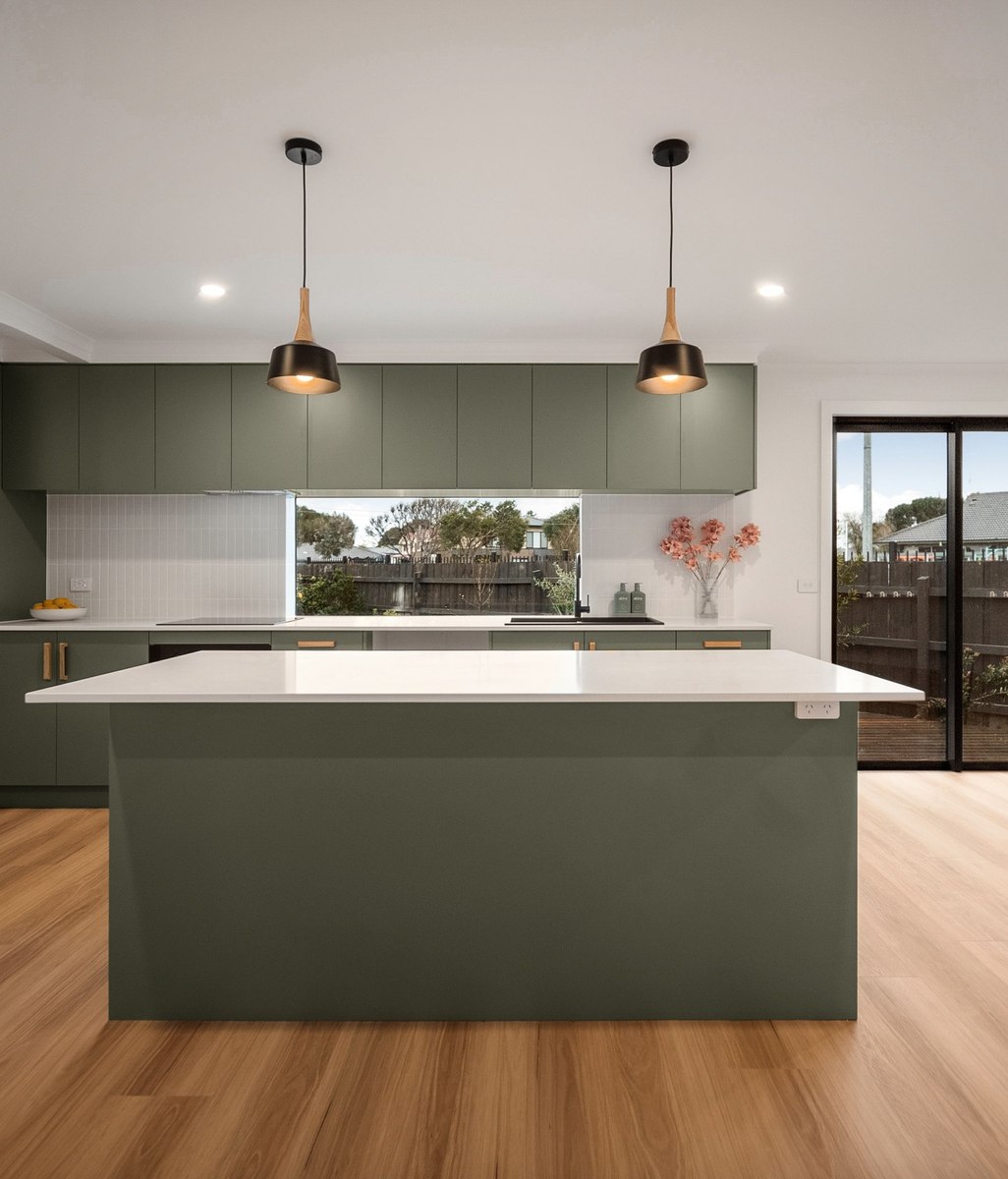 A luxe coastal home renovation in the Bayside suburbs of Melbourne