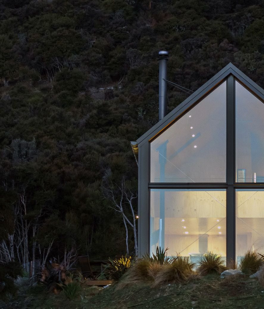 A minimalist mountain cabin on the slopes of Mount Iron