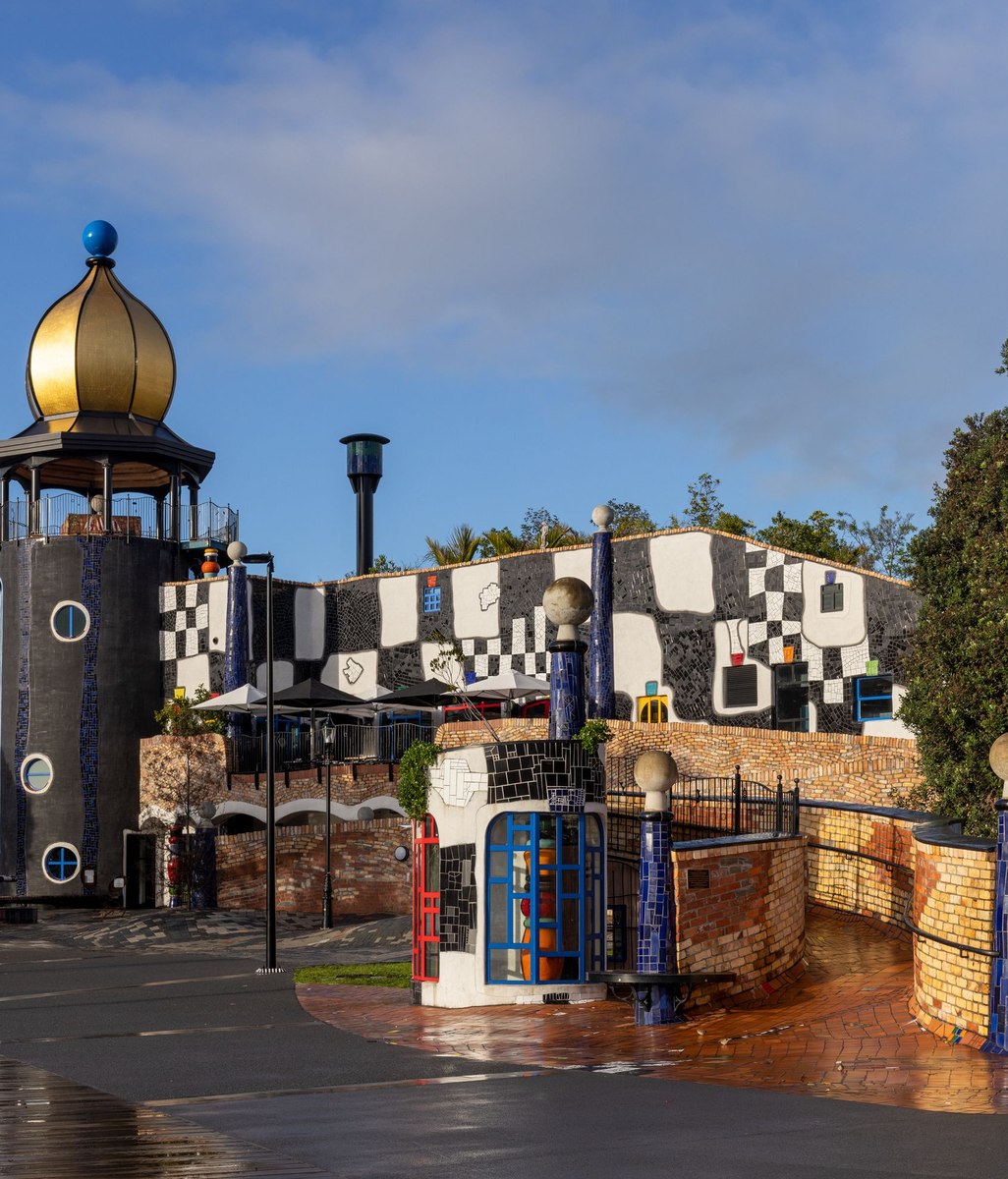 Freeform creation in thought-provoking new cultural centre