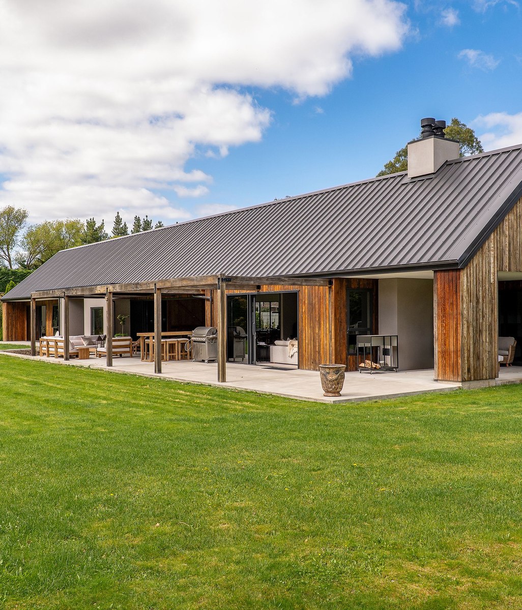 Behind the design of a bespoke barn house in Canterbury