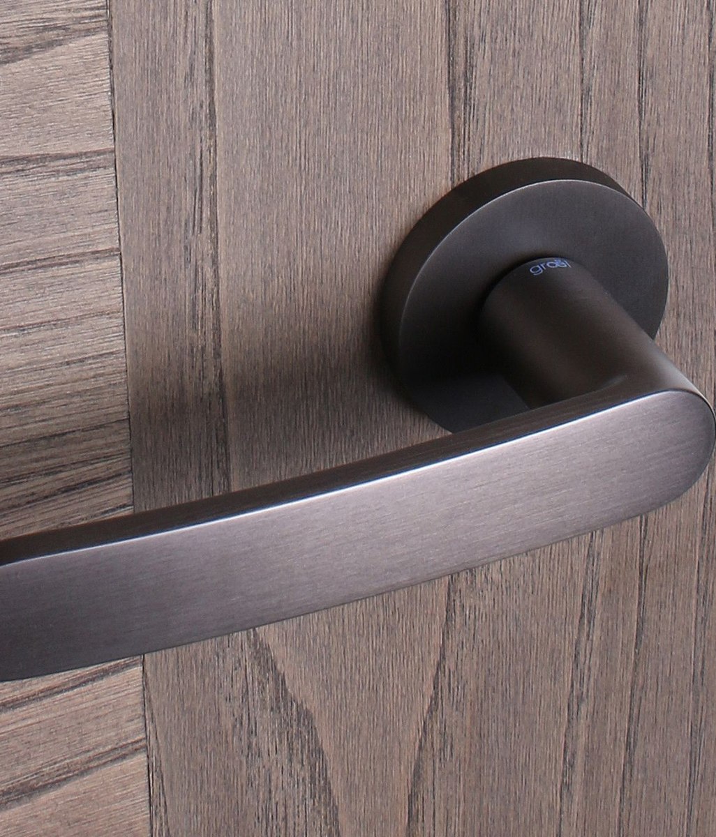 Handles guaranteed for life