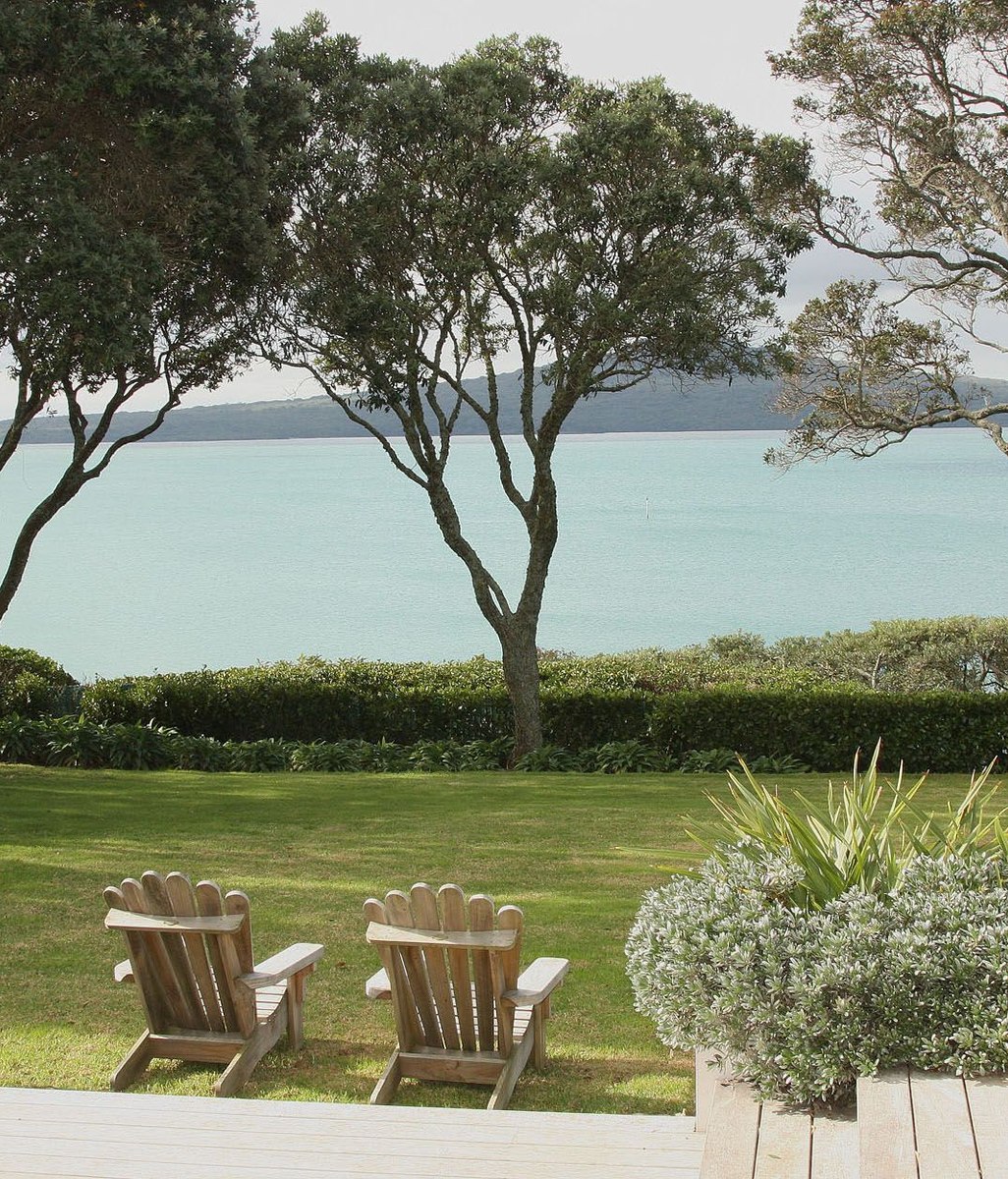 Top 10 tips to marry inside and outside spaces