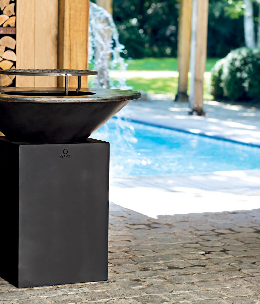 Cooking with ambience: how to choose an outdoor wood oven