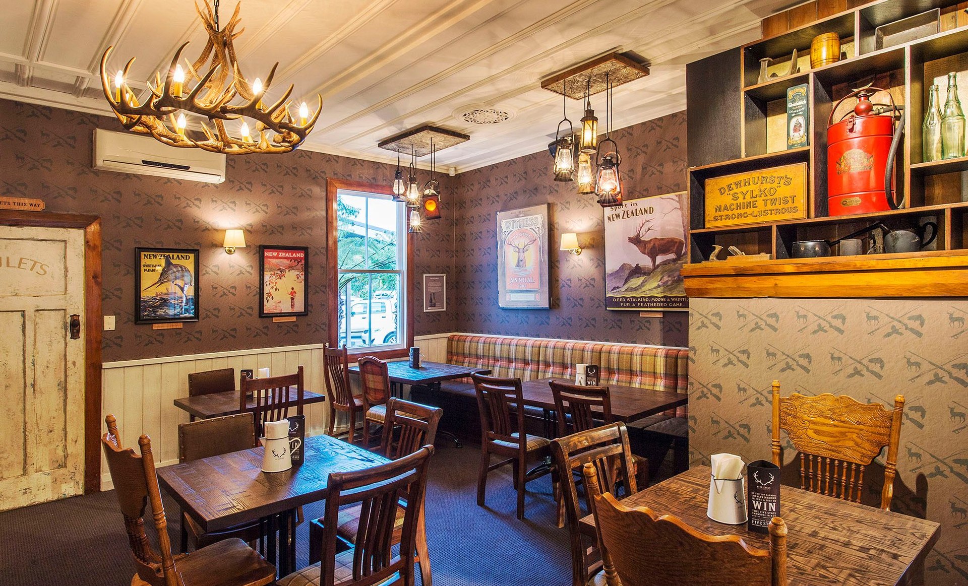 5 Stags, Whitford