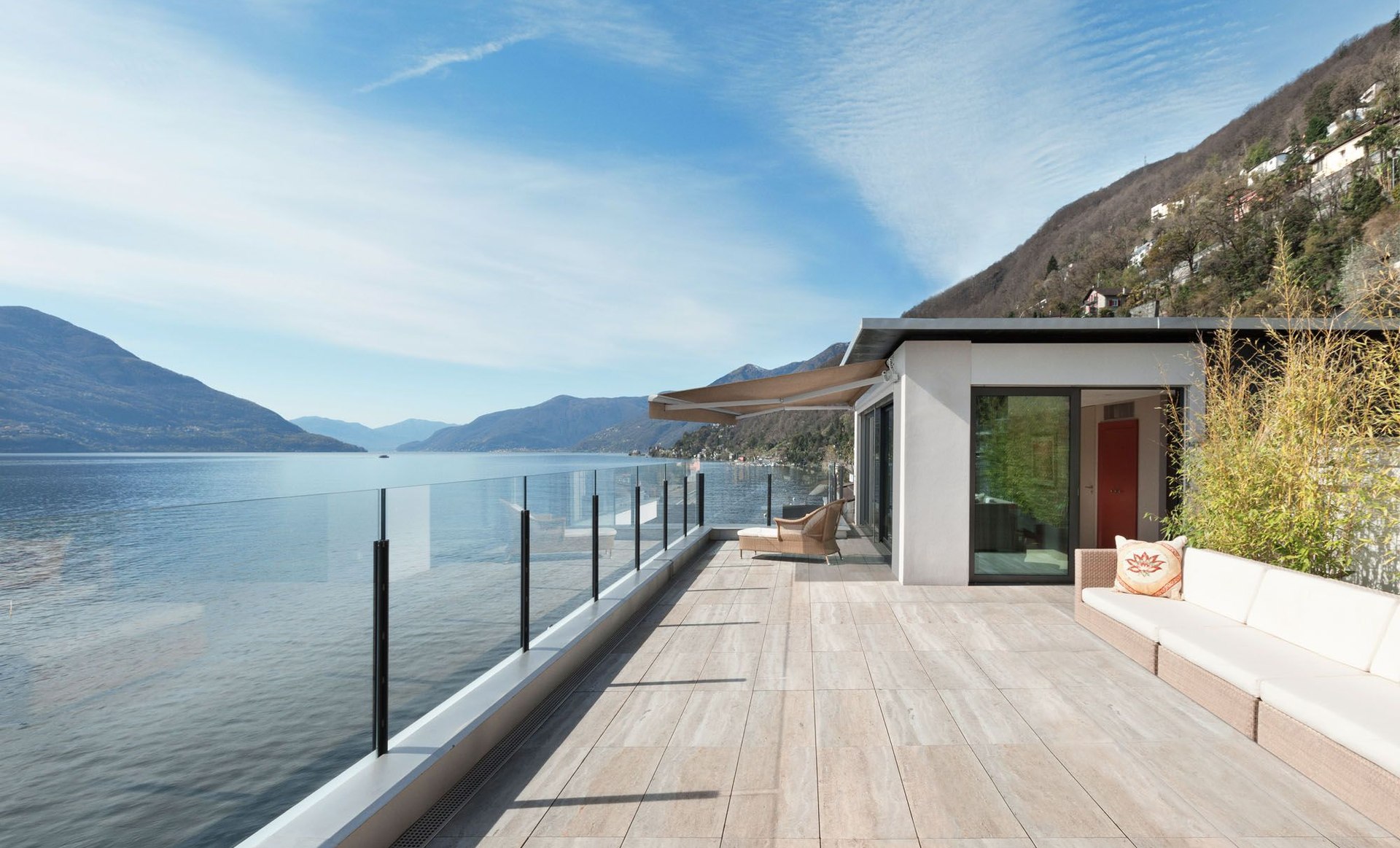 Ellipse Monobloc Awning