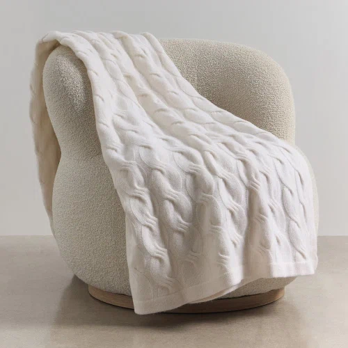 Sand Chunky Cable Italian Cashmere Throws