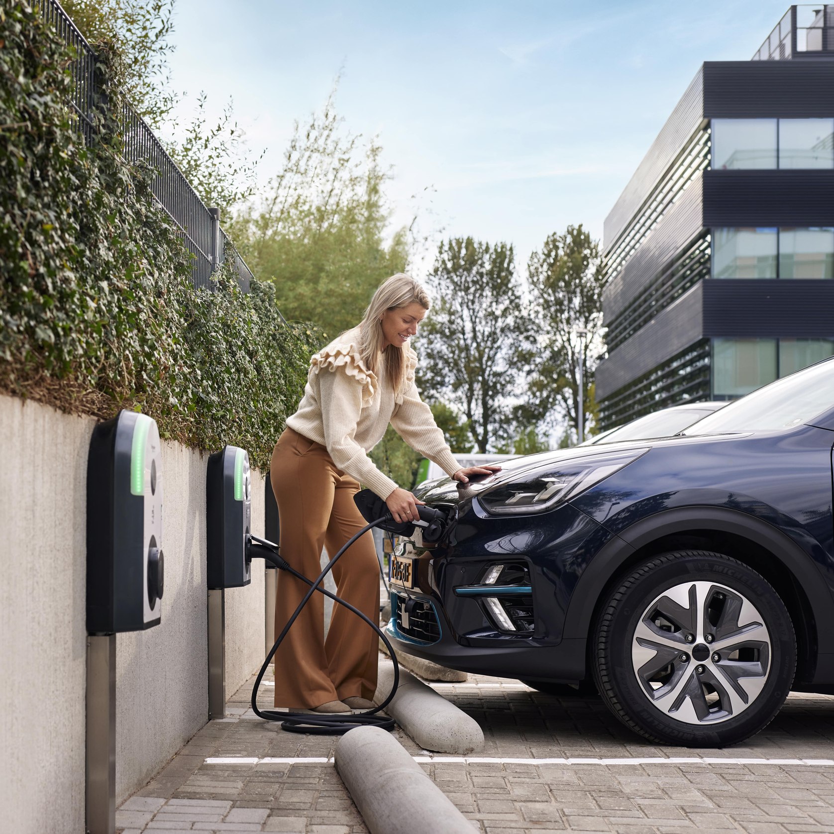 EVlink Pro AC - Electric Vehicle Charging | ArchiPro AU