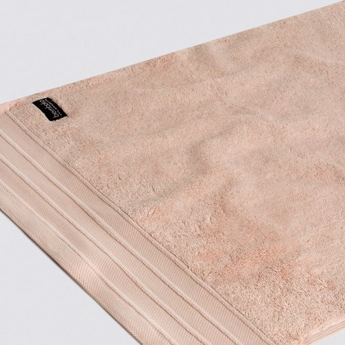 Blush Luxe Hand Towels