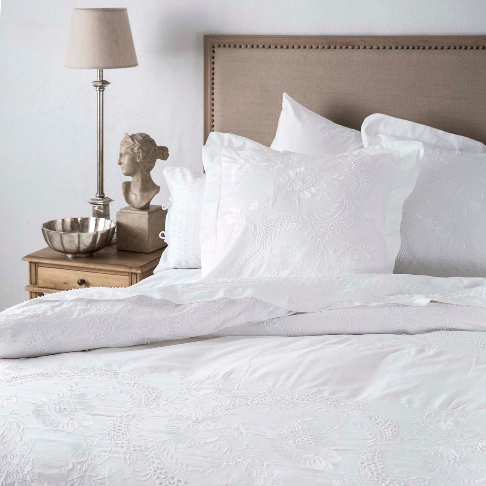 Studded Bed Head Natural Linen ArchiPro AU