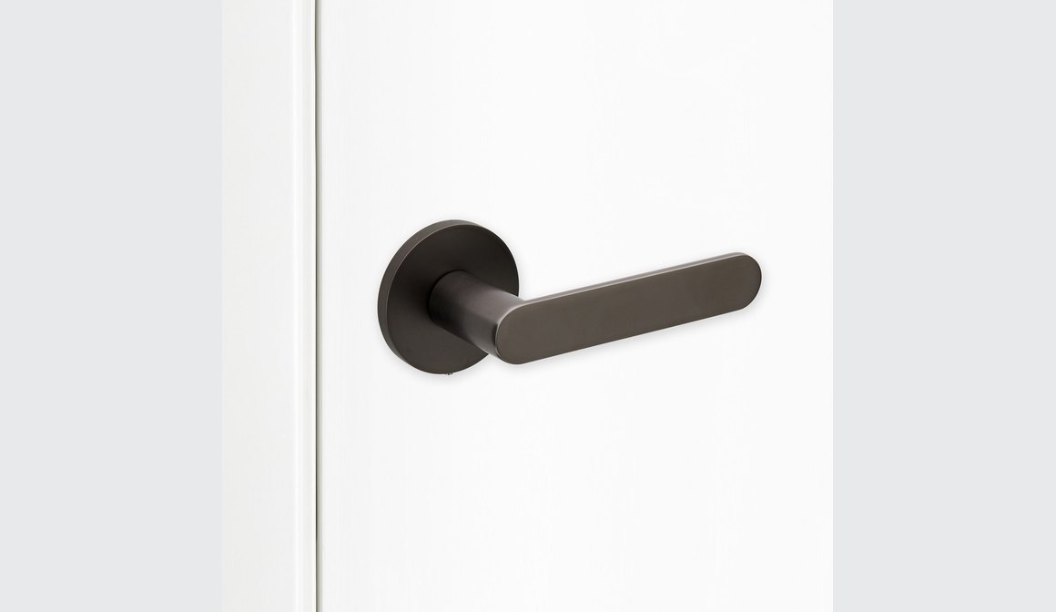 Gunmetal Grey Door Handle DUMMY (63mm rose) I Mucheln BERKLEY Series